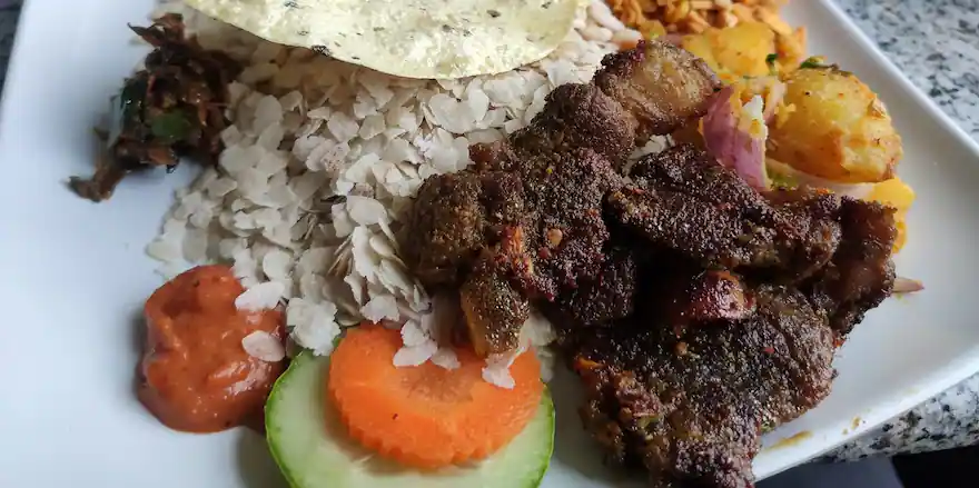 Mutton Taas, Small / Large